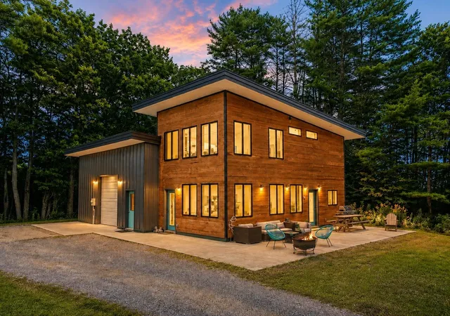 Single family home for sale at 64 Bullock Rd, Norwich, VT 05055 | MLS# 5108085