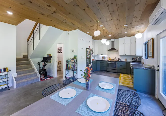 Photo 4 of Single family home for sale at 64 Bullock Rd, Norwich, VT 05055 | MLS# 5108085 | Listing updated on 2026-09-03