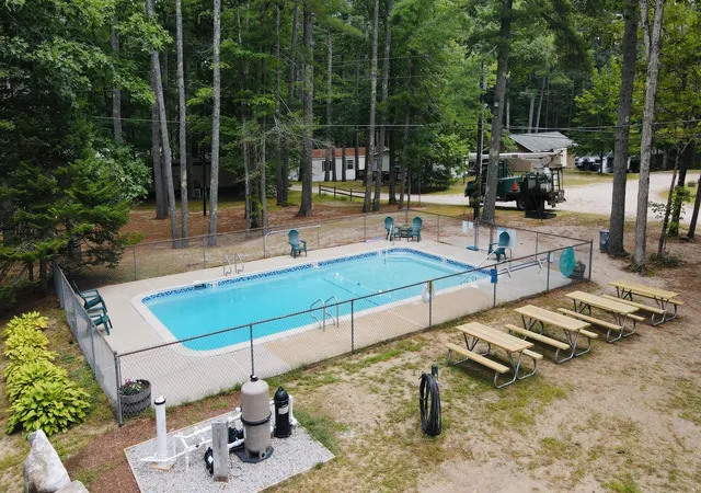Photo 3 of Manufactured home for sale at 159 Heron Point Rd #6, Alton, NH 03809 | MLS# 5108101 | Listing updated on 2026-09-20