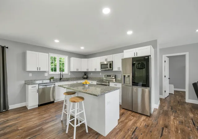 Photo 4 of Sale Pending at 562 Pickering Rd, Rochester, NH 03867 | MLS# 5108103 | Listing updated on 2026-09-18