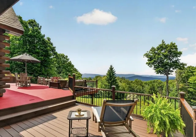 Photo 4 of Single family home for sale at 1337 Andover Ridge Rd, Chester, VT 05143 | MLS# 5108111 | Listing updated on 2026-09-16