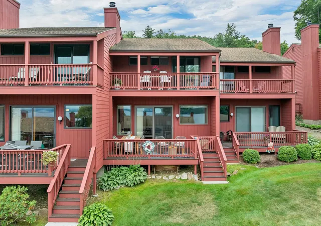 Photo 4 of Townhouse for sale at 50 Scenic Dr #F3, Gilford, NH 03249 | MLS# 5108112 | Listing updated on 2026-09-10