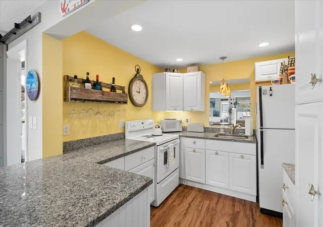 Photo 4 of Condo for sale at 615 Ocean Blvd #24, Hampton, NH 03842 | MLS# 5108116 | Listing updated on 2026-09-16