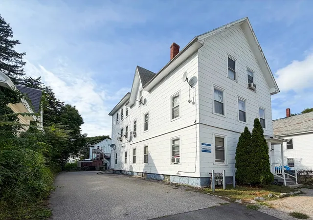 Photo 2 of Multi family home for sale at 18 South St, Manchester, NH 03104 | MLS# 5108123 | Listing updated on 2026-09-03