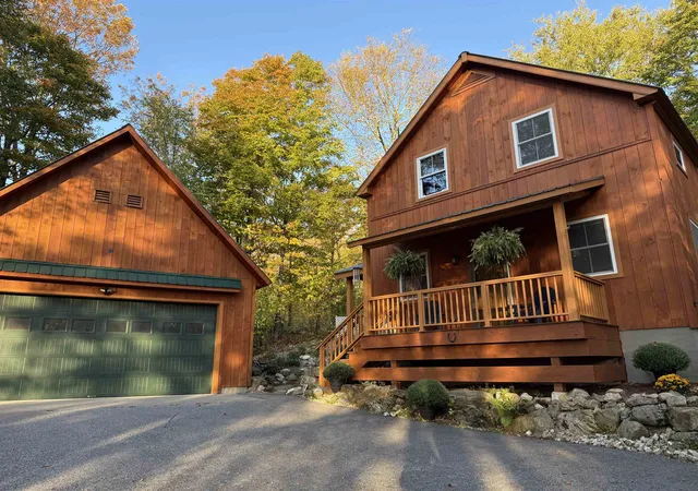 Photo 2 of Sale Pending at 142 Old Coach Rd, Killington, VT 05751 | MLS# 5108146 | Listing updated on 2026-09-12