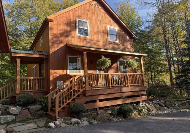 Photo 3 of Sale Pending at 142 Old Coach Rd, Killington, VT 05751 | MLS# 5108146 | Listing updated on 2026-09-12