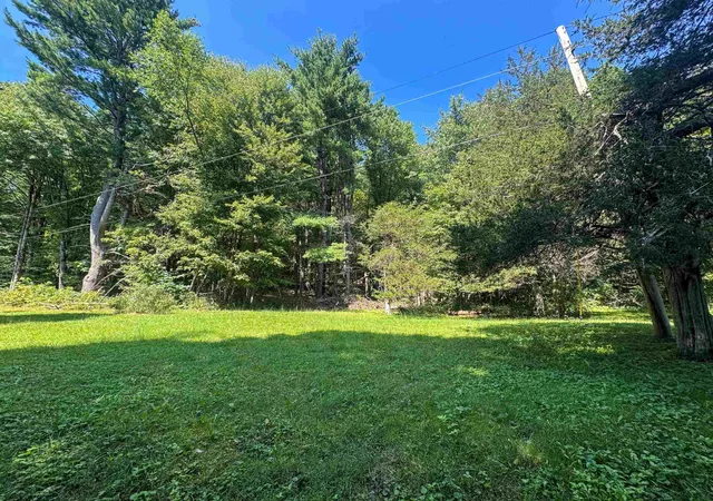 Photo 4 of Single family home for sale at 398 Tubs Rd, North Pownal, VT 05260 | MLS# 5108151 | Listing updated on 2026-09-11