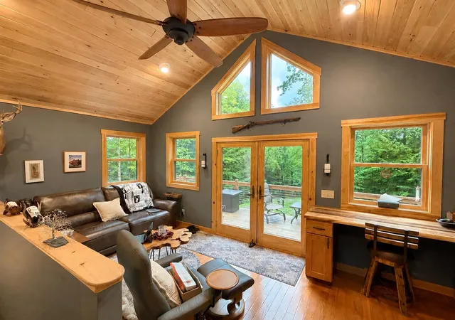 Photo 3 of Single family home for sale at 250 Fairview Ave, Wilmington, VT 05363 | MLS# 5108158 | Listing updated on 2026-10-06