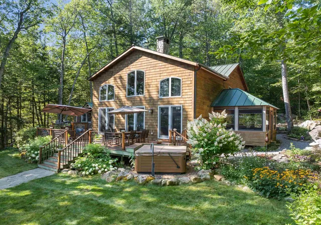 Photo 2 of Single family home for sale at 30 Black Brk Rd, Meredith, NH 03253 | MLS# 5108171 | Listing updated on 2026-09-04