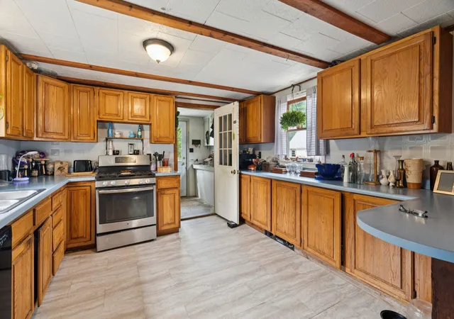 Photo 4 of Single family home for sale at 320 Eaton Rd, Conway, NH 03818 | MLS# 5108174 | Listing updated on 2026-09-06