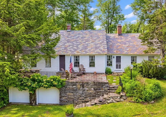 Photo 2 of Single family home for sale at 231 Vt 100 Route, Weston, VT 05161 | MLS# 5108175 | Listing updated on 2026-09-13