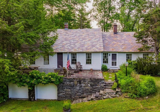 Photo 4 of Single family home for sale at 231 Vt 100 Route, Weston, VT 05161 | MLS# 5108175 | Listing updated on 2026-09-13