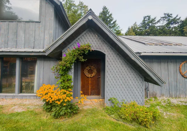 Photo 1 of Single family home for sale at 2640 Main Rd, Huntington, VT 05462 | MLS# 5108193 | Listing updated on 2026-09-13