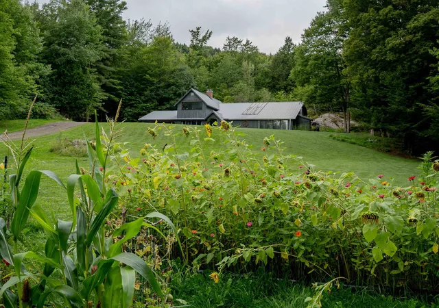 Photo 3 of Single family home for sale at 2640 Main Rd, Huntington, VT 05462 | MLS# 5108193 | Listing updated on 2026-09-13