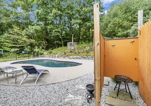 Photo 3 of Single family home for sale at 68 Pleasant St, Antrim, NH 03440 | MLS# 5108195 | Listing updated on 2026-09-14