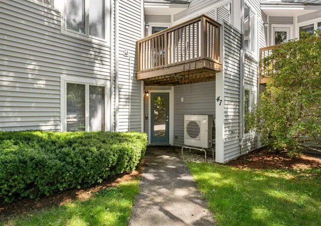 Photo 3 of Townhouse for sale at 47 Partridge Woods Rd, Bartlett, NH 03812 | MLS# 5108197 | Listing updated on 2026-09-04