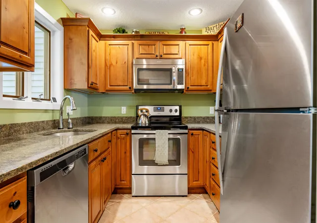 Photo 4 of Townhouse for sale at 47 Partridge Woods Rd, Bartlett, NH 03812 | MLS# 5108197 | Listing updated on 2026-09-04