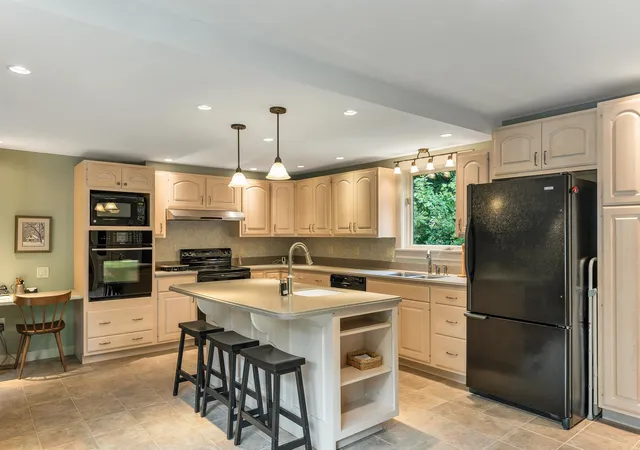 Photo 2 of Single family home for sale at 26 N Mayhew Turnpike, Hebron, NH 03241 | MLS# 5108202 | Listing updated on 2026-09-21