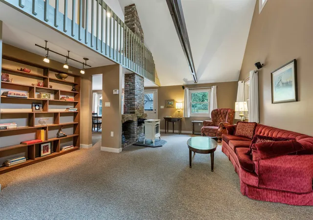 Photo 3 of Single family home for sale at 26 N Mayhew Turnpike, Hebron, NH 03241 | MLS# 5108202 | Listing updated on 2026-09-21