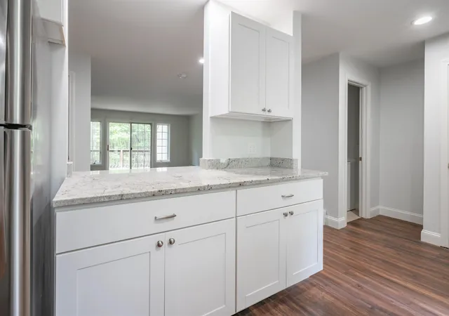 Photo 3 of Townhouse for sale at 1465 Hooksett Rd #52, Hooksett, NH 03106 | MLS# 5108208 | Listing updated on 2026-09-19