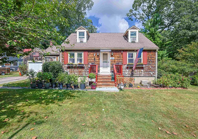 Photo 1 of Single family home for sale at 360 High St, Hampton, NH 03842 | MLS# 5108210 | Listing updated on 2026-09-15
