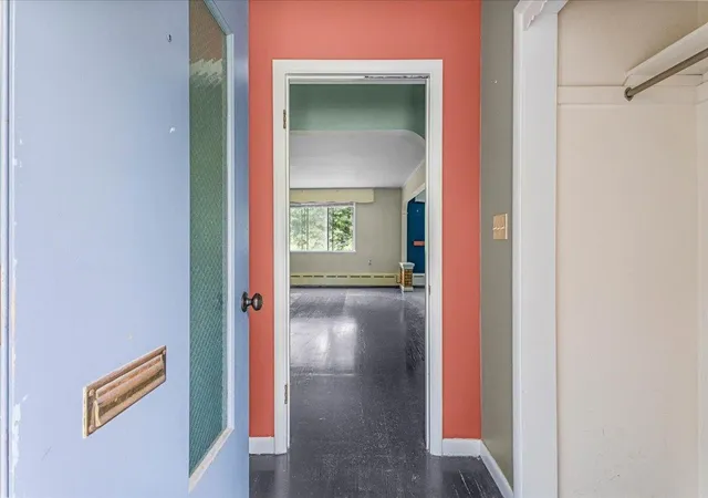 Photo 3 of Single family home for sale at 184 Prospect Pkwy, Burlington, VT 05401 | MLS# 5108227 | Listing updated on 2026-09-08