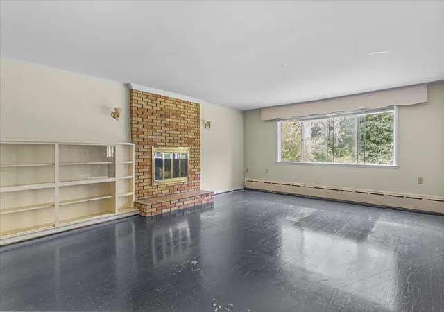 Photo 4 of Single family home for sale at 184 Prospect Pkwy, Burlington, VT 05401 | MLS# 5108227 | Listing updated on 2026-09-08