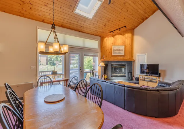 Photo 3 of Sale Pending at 18 Ridge C Dr #Unit 33, North Woodstock, NH 03262 | MLS# 5108231 | Listing updated on 2026-09-19