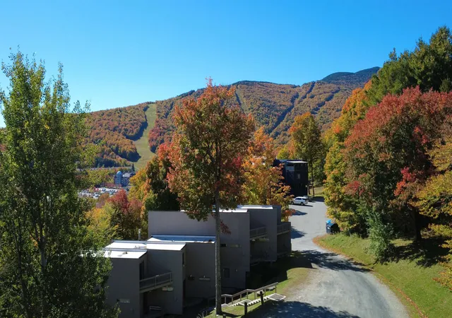 Condo for sale at 72 Trailside Dr #14, Warren, VT 05674 | MLS# 5108232