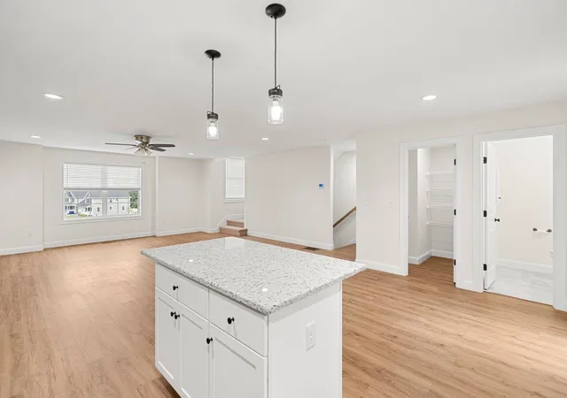 Photo 4 of Condo for sale at 71b Terraceview Dr, Hudson, NH 03051 | MLS# 5108234 | Listing updated on 2026-09-17