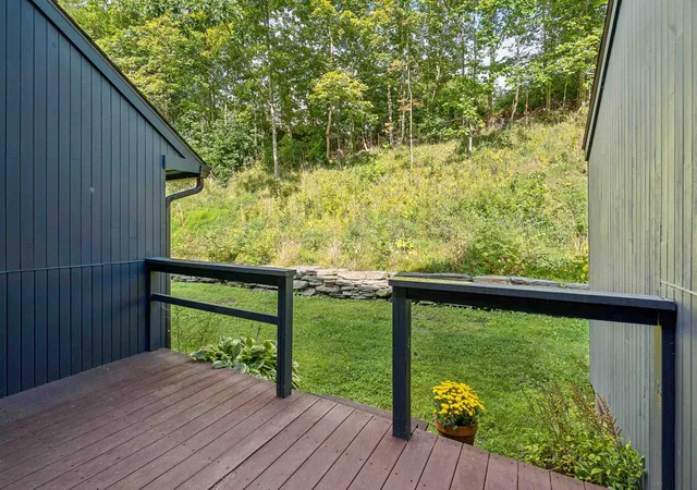 Photo 3 of Townhouse for sale at 6 College Hl Rd #6, Hanover, NH 03755 | MLS# 5108282 | Listing updated on 2026-09-14