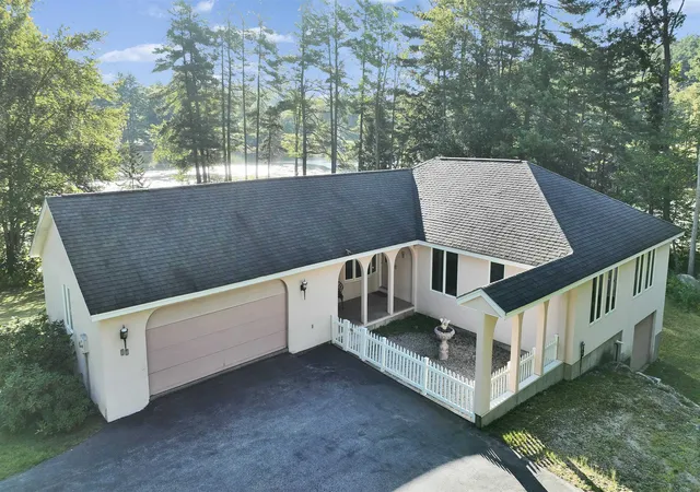 Photo 1 of Single family home for sale at 20 Ridgecrest Rd, Jaffrey, NH 03452 | MLS# 5108287 | Listing updated on 2026-09-04