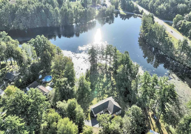 Photo 2 of Single family home for sale at 20 Ridgecrest Rd, Jaffrey, NH 03452 | MLS# 5108287 | Listing updated on 2026-09-04