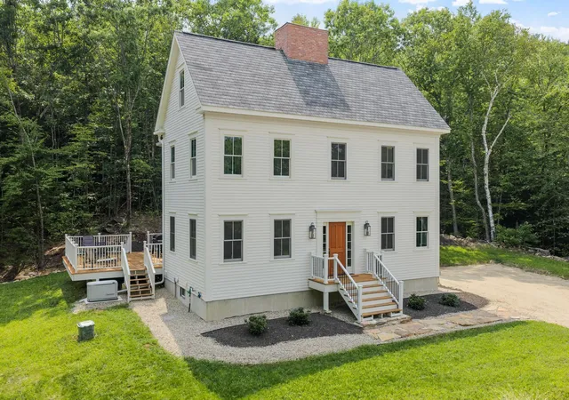 Single family home for sale at 405 Mountain Rd, Lyndeborough, NH 03082 | MLS# 5108290
