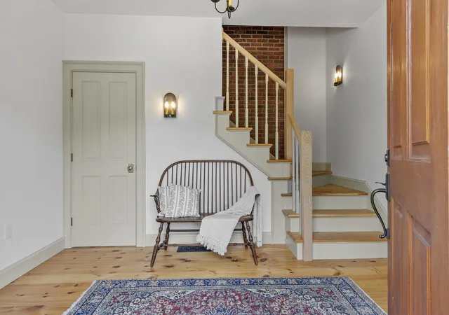 Photo 3 of Single family home for sale at 405 Mountain Rd, Lyndeborough, NH 03082 | MLS# 5108290 | Listing updated on 2026-09-10