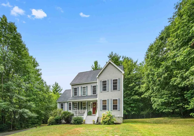 Photo 1 of Single family home for sale at 163 Winkley Farm Ln, Rochester, NH 03867 | MLS# 5108301 | Listing updated on 2026-09-11