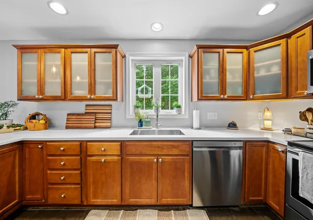 Photo 3 of Single family home for sale at 163 Winkley Farm Ln, Rochester, NH 03867 | MLS# 5108301 | Listing updated on 2026-09-11