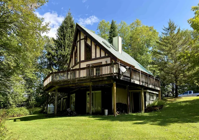 Photo 1 of Sale Pending at 748 Barrows Rd, Stowe, VT 05672 | MLS# 5108318 | Listing updated on 2026-09-07