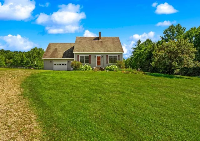 Photo 3 of Sale Pending at 80 Sweeney Rd, Lisbon, NH 03585 | MLS# 5108331 | Listing updated on 2026-09-13
