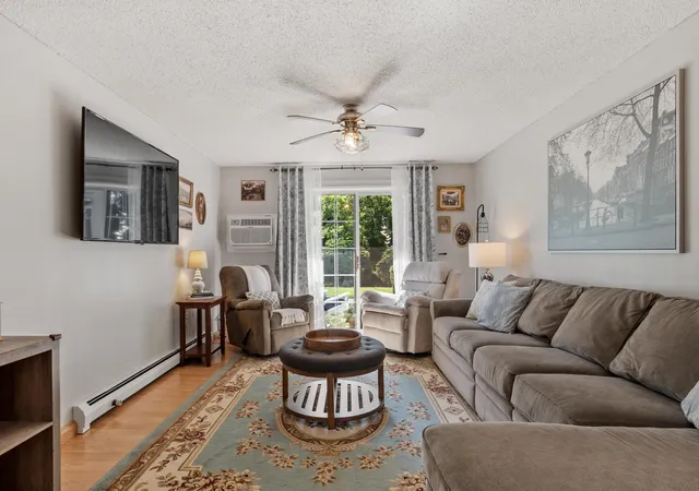 Photo 4 of Condo for sale at 8 Northbrook Dr #803, Manchester, NH 03102 | MLS# 5108340 | Listing updated on 2026-09-15