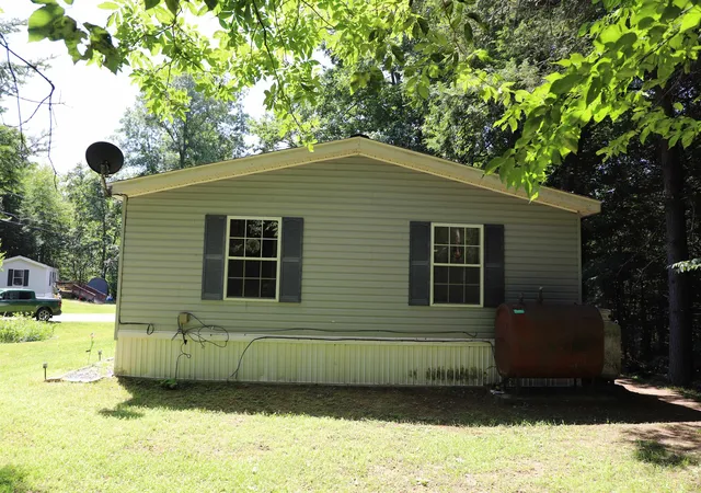 Photo 4 of Manufactured home for sale at 14 Deepwood Park, Brattleboro, VT 05301 | MLS# 5108342 | Listing updated on 2026-09-17