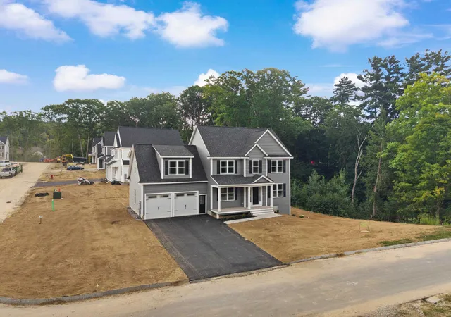 Photo 2 of Single family home for sale at 17 Bernice St, Hooksett, NH 03106 | MLS# 5108346 | Listing updated on 2026-09-15