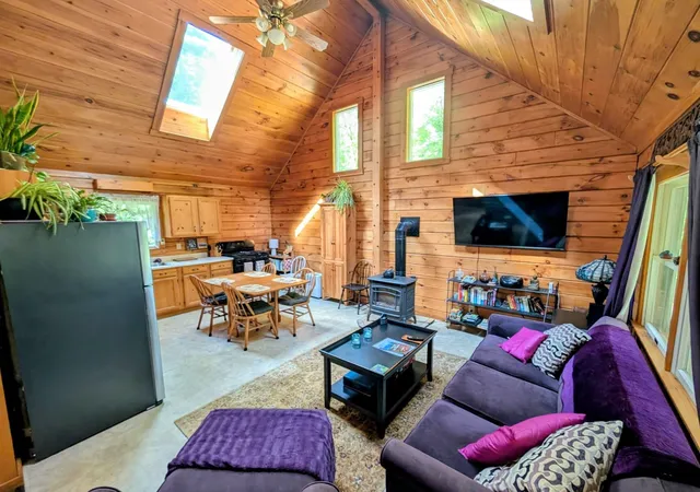Photo 4 of Single family home for sale at 295 Valley Rd, Woodsville, NH 03785 | MLS# 5108351 | Listing updated on 2026-09-05