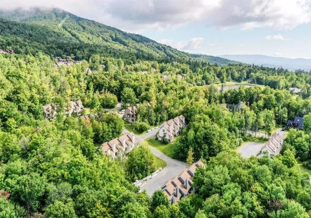 Photo 3 of Townhouse for sale at 88 Sugar Brk Rd #C1, Peru, VT 05152 | MLS# 5108352 | Listing updated on 2026-09-14