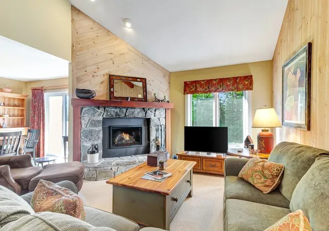 Photo 4 of Townhouse for sale at 88 Sugar Brk Rd #C1, Peru, VT 05152 | MLS# 5108352 | Listing updated on 2026-09-14
