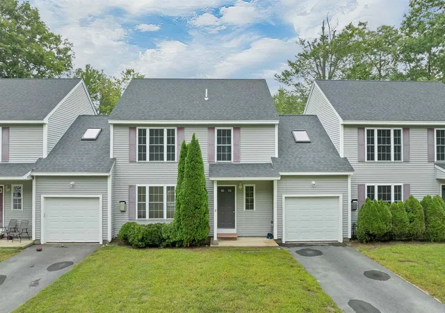Photo 1 of Townhouse for sale at 166 Sandown Rd #3, Fremont, NH 03044 | MLS# 5108353 | Listing updated on 2026-09-06