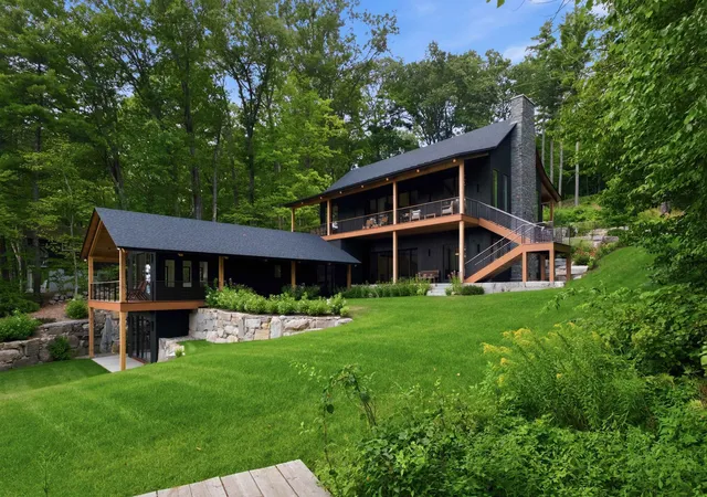 Photo 1 of Mansion for sale at 14 & 20 Gateway Rd, Wolfeboro, NH 03894 | MLS# 5108354 | Listing updated on 2026-09-09