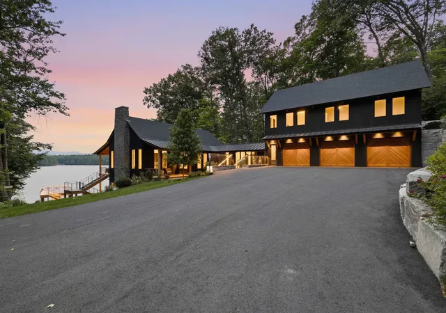 Photo 4 of Single family home for sale at 14 & 20 Gateway Rd, Wolfeboro, NH 03894 | MLS# 5108354 | Listing updated on 2026-09-09