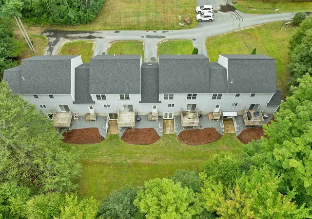 Photo 3 of Townhouse for sale at 166 Sandown Rd #4, Fremont, NH 03044 | MLS# 5108355 | Listing updated on 2026-09-18