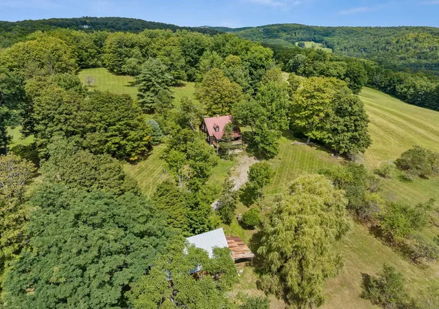 Photo 3 of Single family home for sale at 232 Town Farm Hl Rd, Hartland, VT 05048 | MLS# 5108362 | Listing updated on 2026-09-04